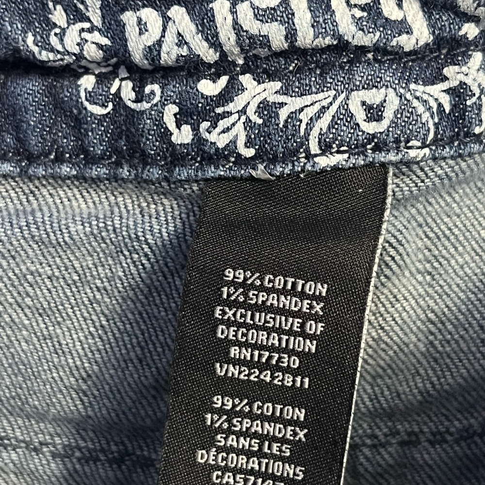 Paisley Sky Denim Jeans in Vintage Classic Blue - Picture 5 of 7